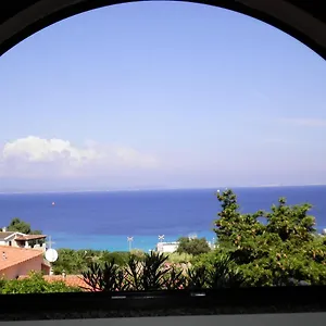 https://la-finestra-vista-corsica.in-sardinia.net